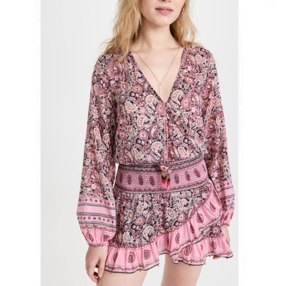 Bell Silk Cotton Voile Black/Pink Paisley Smocked
Waist Evelyn Mini Dress Med - Picture 2 of 10